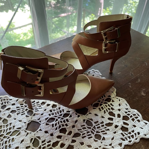 MICHAEL Michael Kors brown shoes, like new . Perfect condition size 8 - Picture 9 of 15